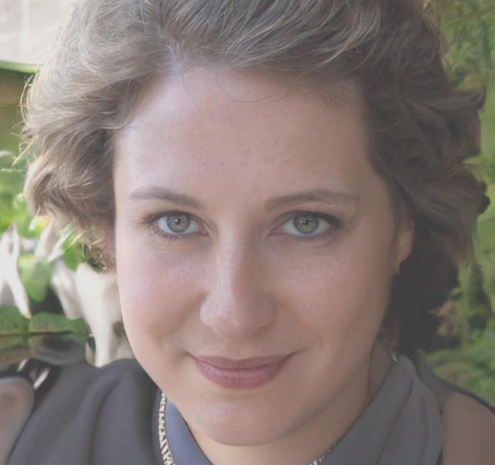 Sarah Hoffmann - Investmentstrategin